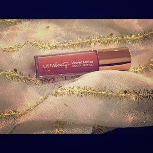 Ulta Liquid Lipstick Mini: Velvet Matte: Deep Rose